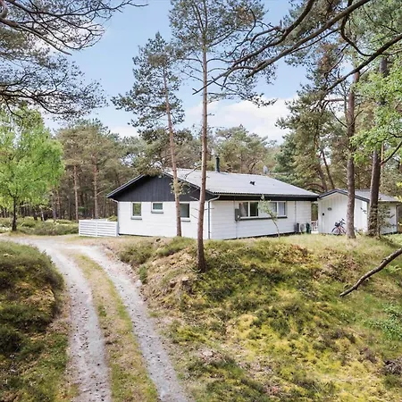 2714-nexo-jomfrustien-4 * Neksø